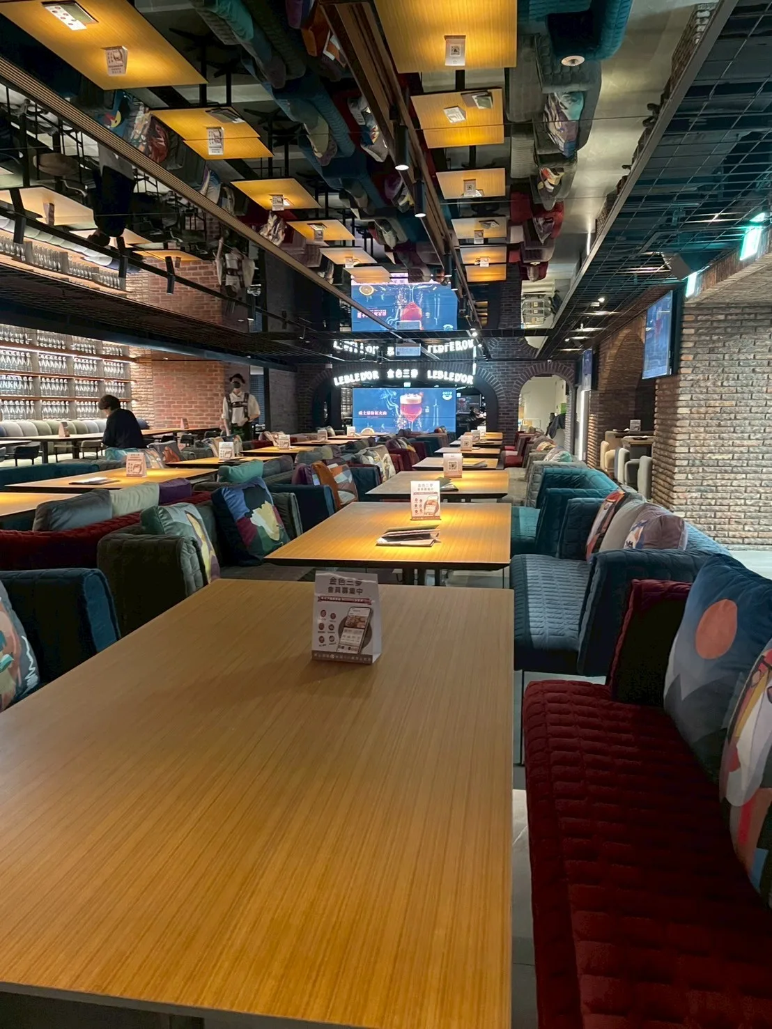 金色三麥台北酒窖店 4