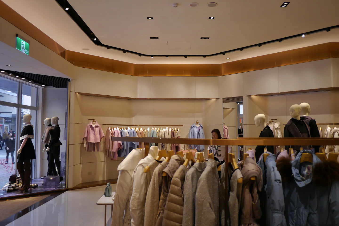 Jorya女裝桃園華泰店 11