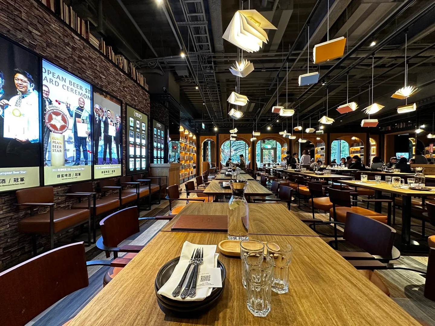 金色三麥桃園藝文店 3
